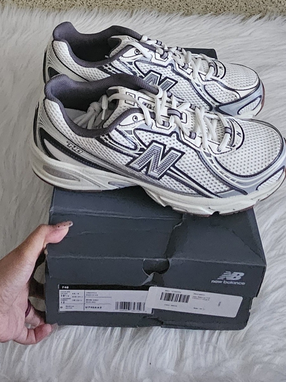 New Balance 740